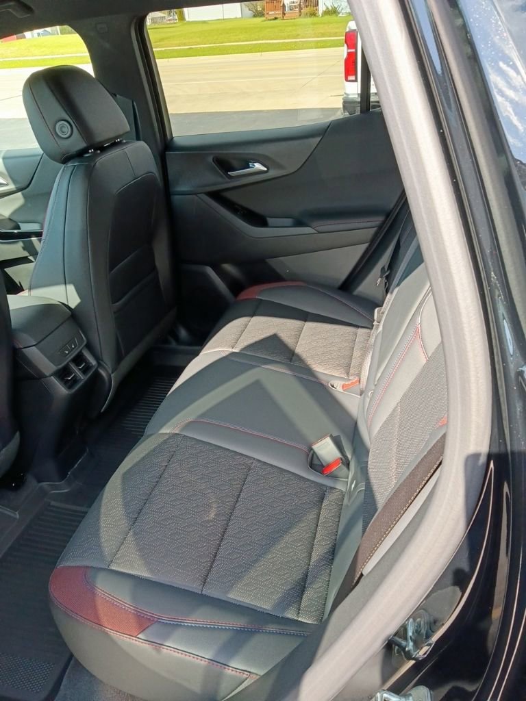 New 2026 Mosaic Black Metallic Chevrolet RS image 15