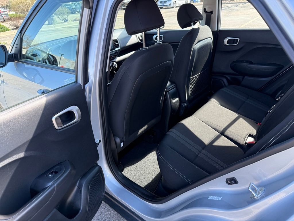 2021 Hyundai Venue SEL - Photo 14