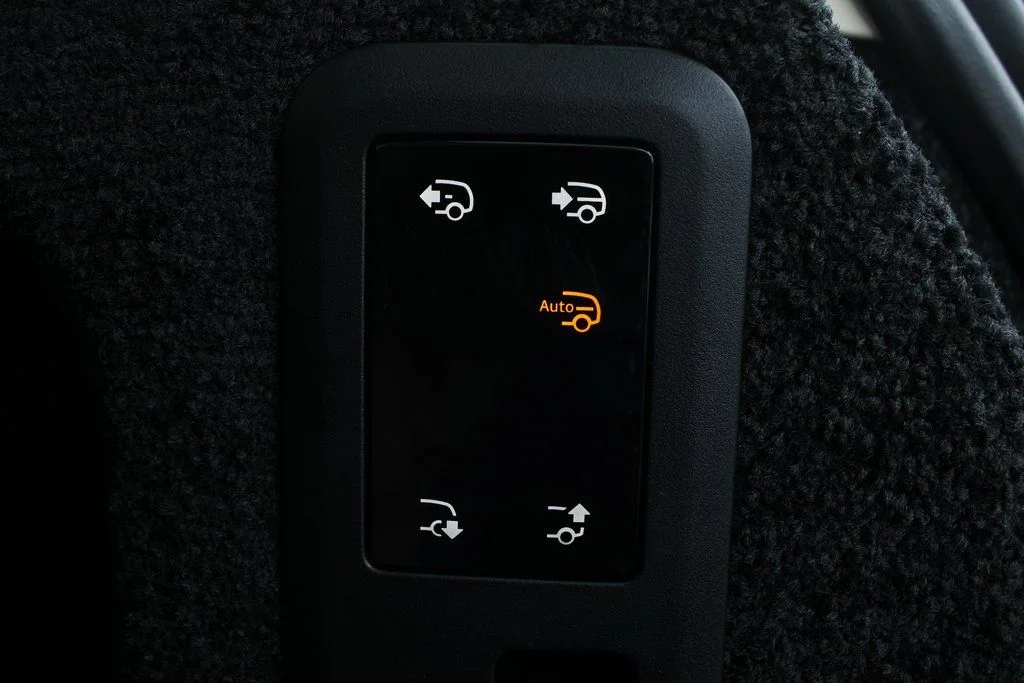 2024 Land Rover Range Rover SV - Photo 12