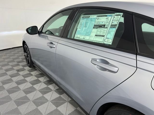 New 2026 Silver Honda SE image 10