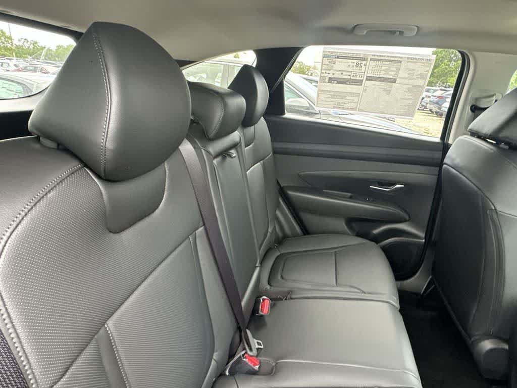 New 2026 Phantom Black Hyundai SEL Premium image 12