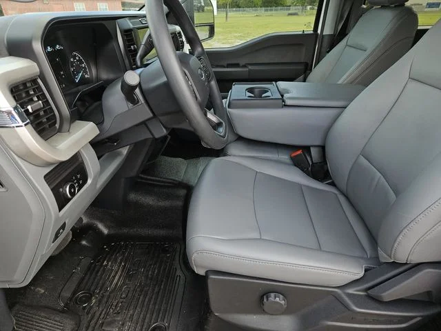 New 2026 White Ford XL image 24
