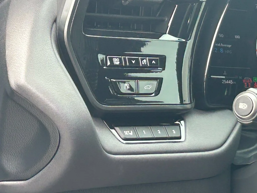 Certified Used 2024 Mica Lexus 500h F SPORT Premium image 36