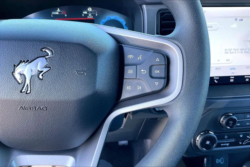 2025 Ford Bronco 2-Door Base - Photo 18