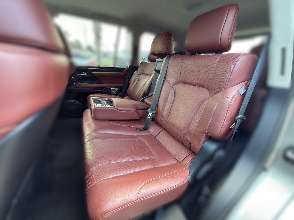 Certified Used 2020 ATOMIC SILVER Lexus Three-Row image 13