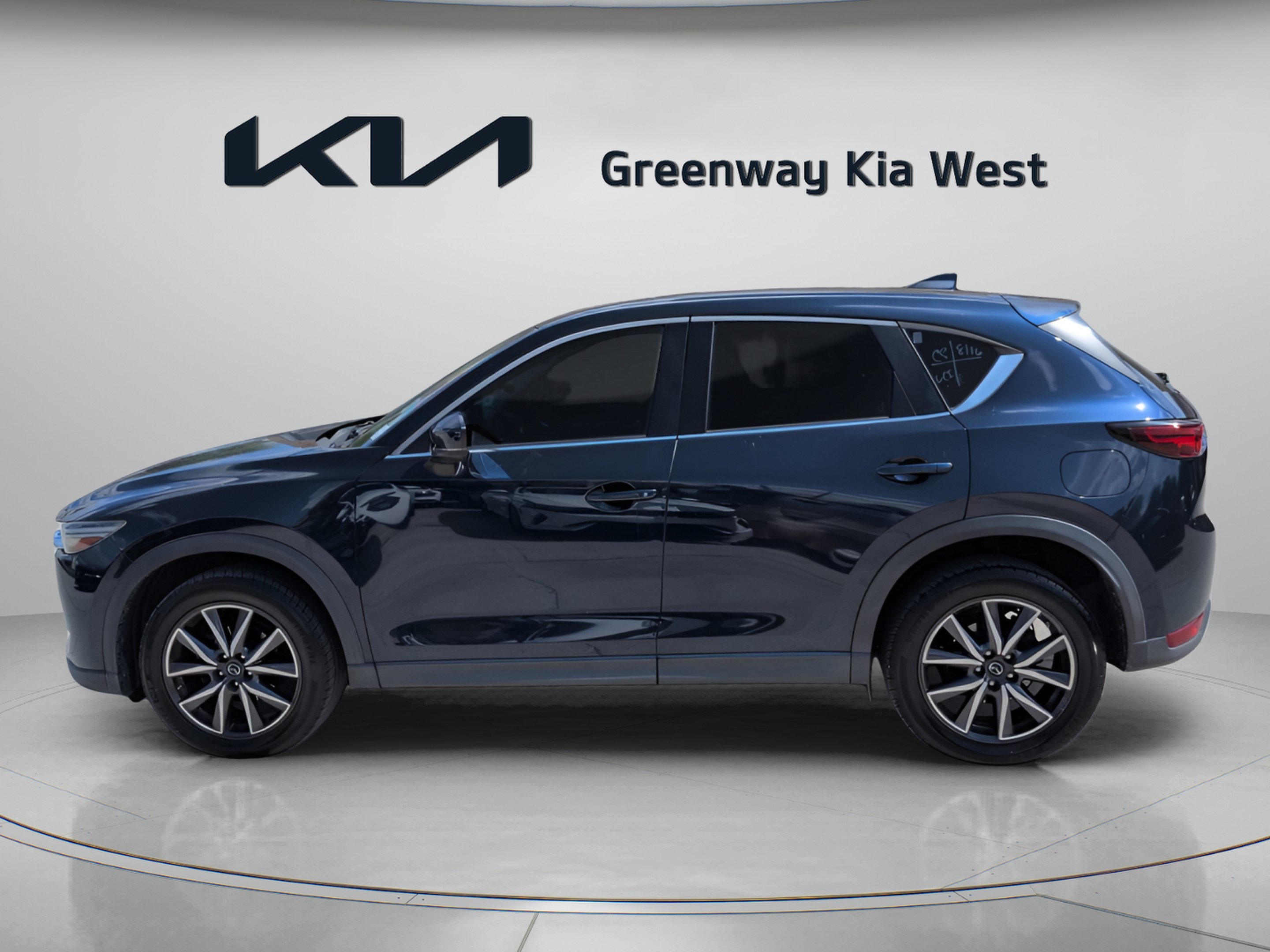 Used 2017 Deep Crystal Blue Mica Mazda Grand Select image 5