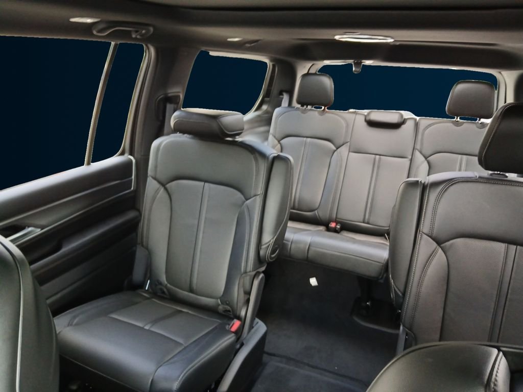New 2026 Baltic-Gray Metallic Clear-Coat Exterior Paint Jeep  image 16