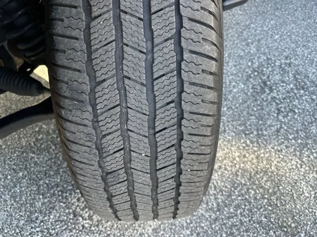 Used 2021 Gray Ford XLT image 11