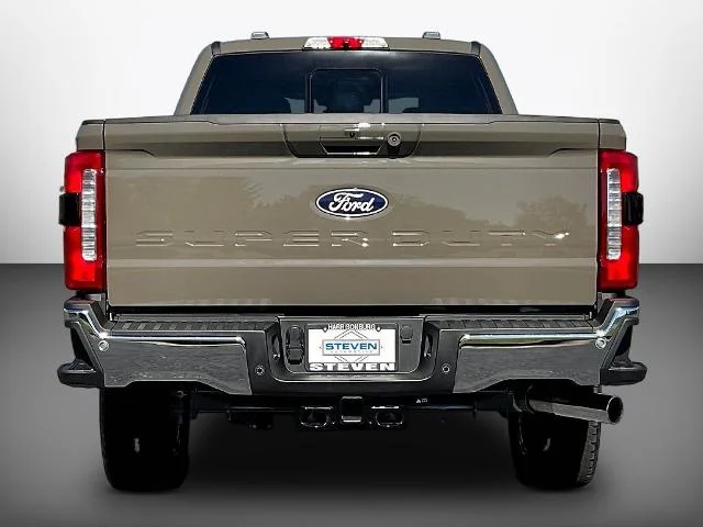 New 2027 Marsh Gray Metallic Ford F-250® Lariat® image 45