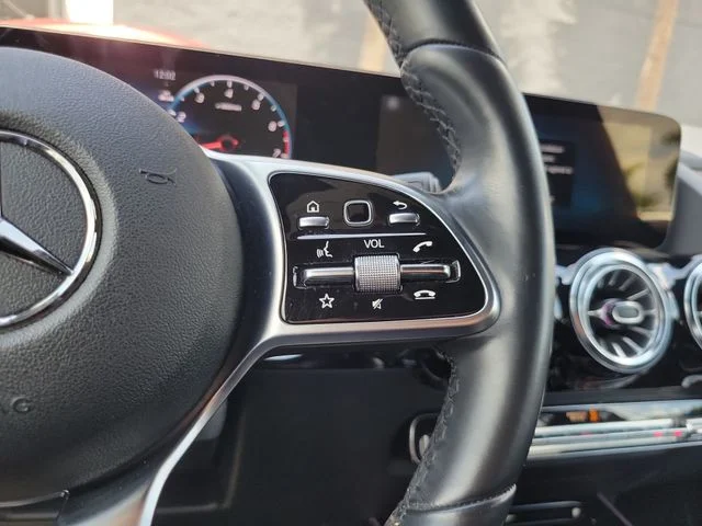 Used 2023 Gray Mercedes-Benz GLA 250 image 21