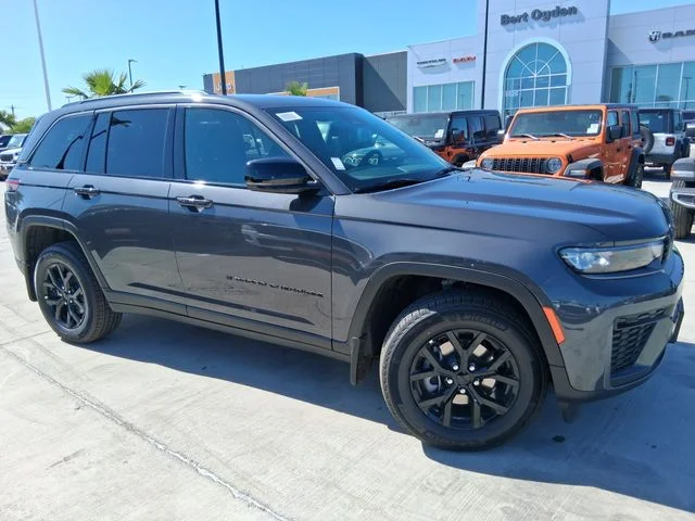 New 2026 Baltic Gray Metallic Clear-Coat Exterior Paint Jeep Altitude image 1