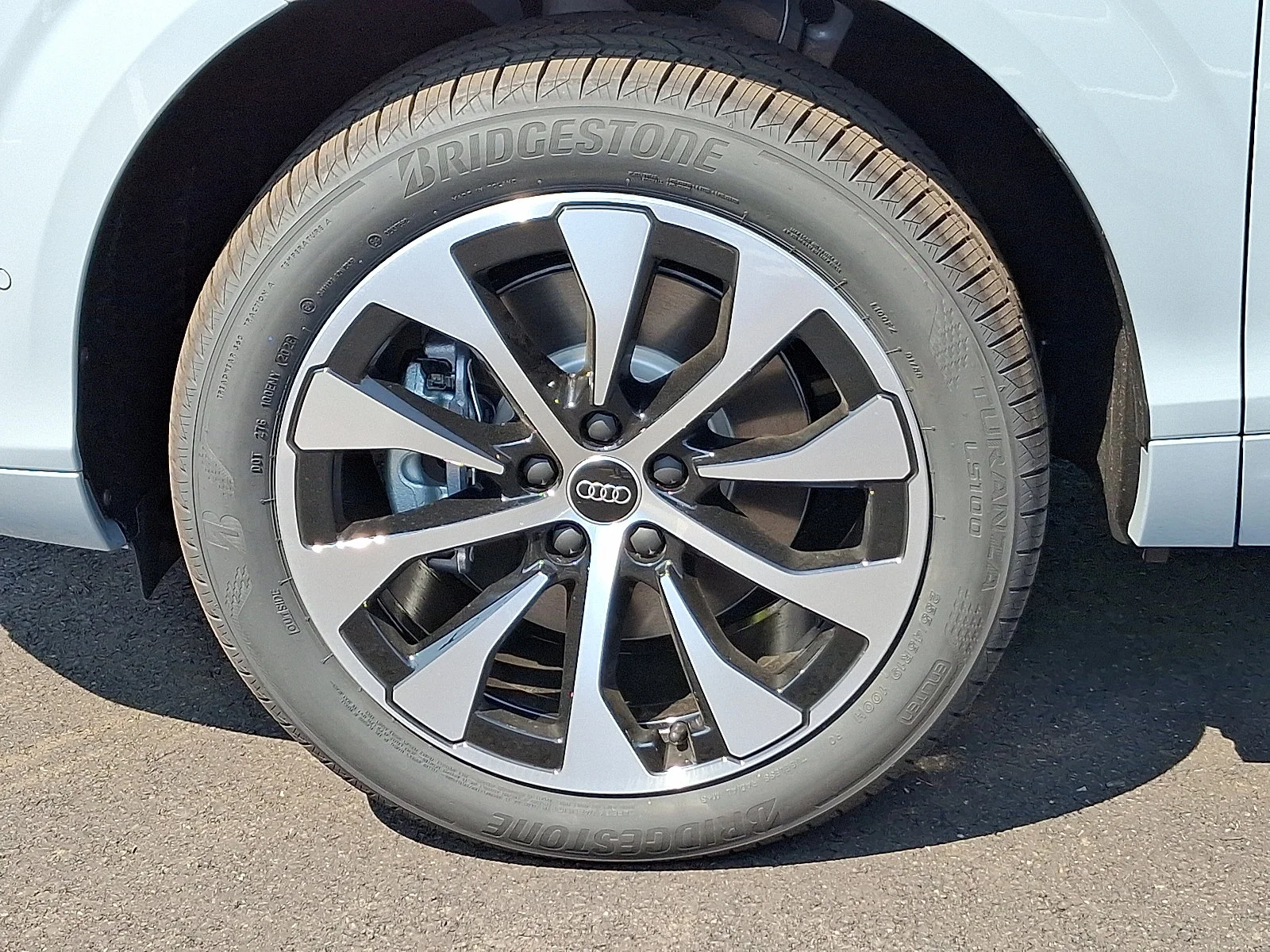 New 2026 Arrow Gray Pearl Effect - 1X1X Audi S line image 7