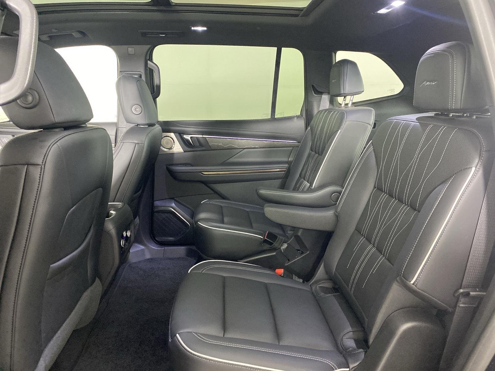 Used 2025 Ebony Twilight Metallic Buick Avenir image 26
