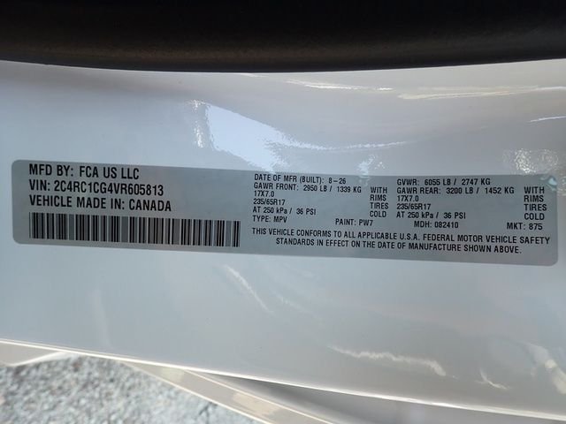 New 2027 Bright White Clear-Coat Paint Chrysler LX image 17