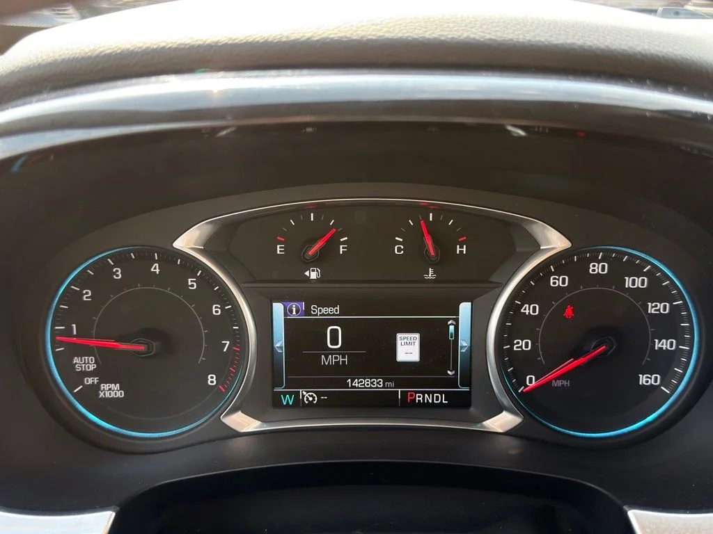 Used 2019 Red Chevrolet Premier image 31