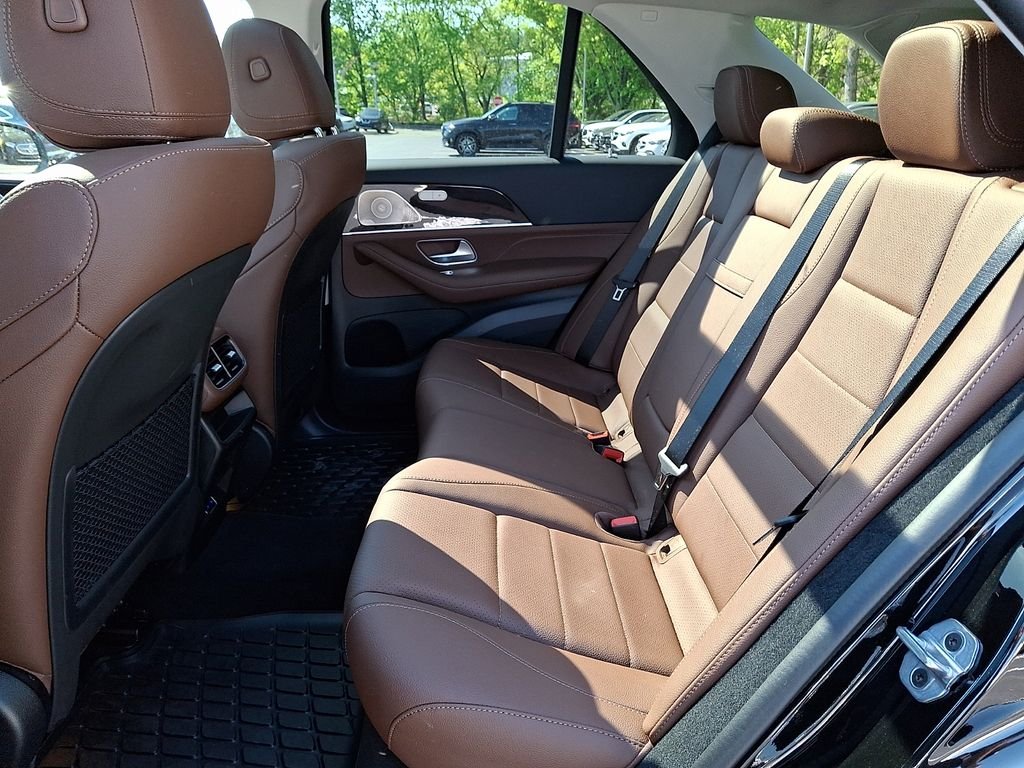 Certified Used 2026 Black Mercedes-Benz GLE 450 image 10
