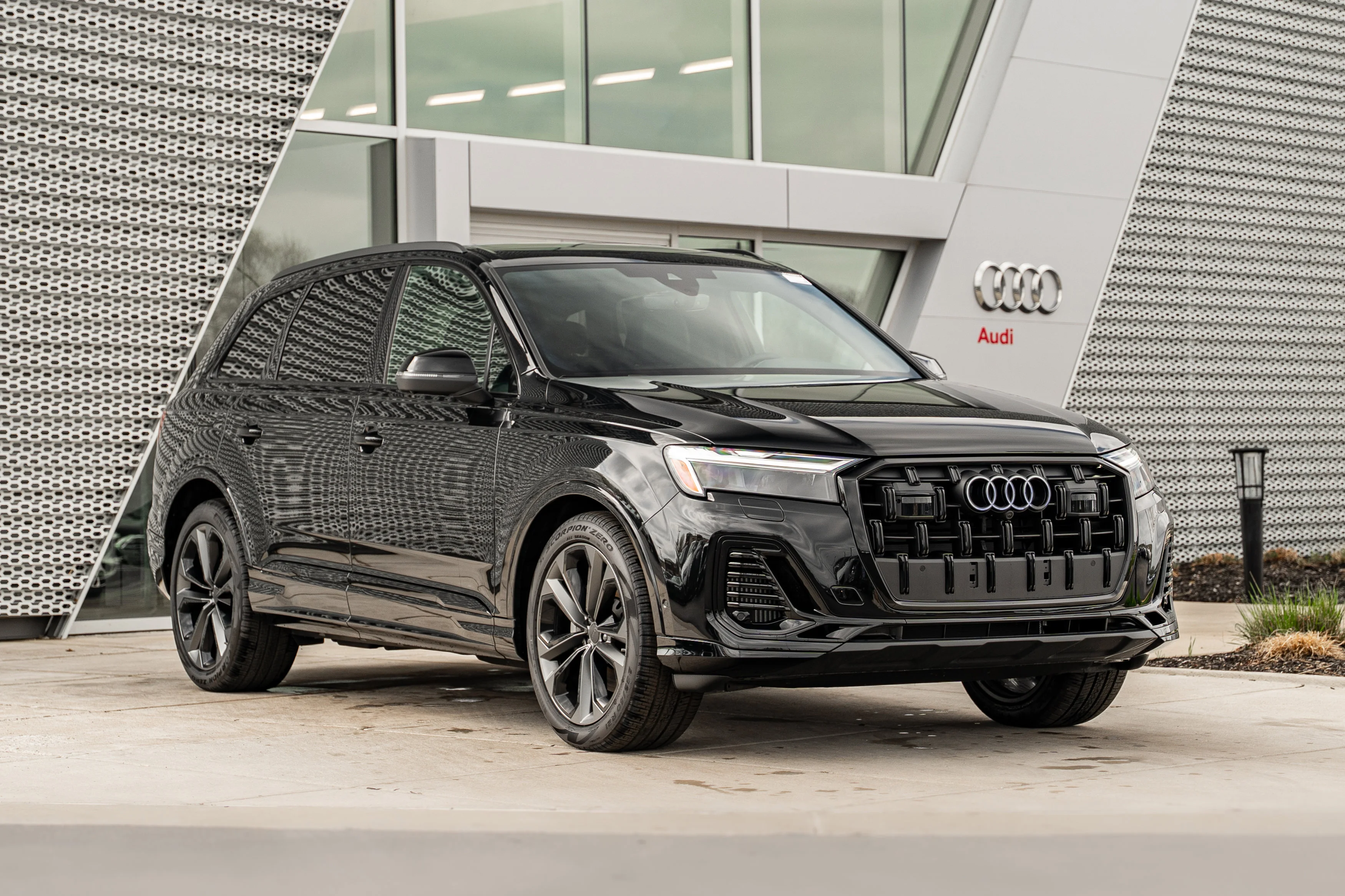 2026 Audi Q7 55 Premium Plus quattro Tiptronic's photo