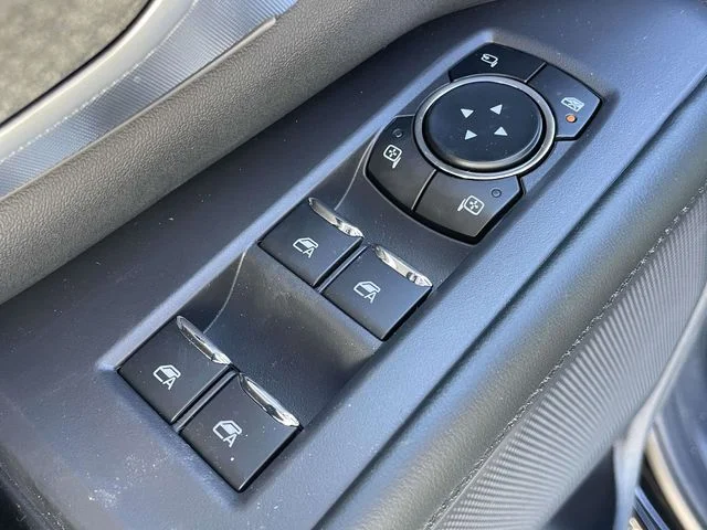 New 2026 Agate Black Metallic Ford Tremor® image 18