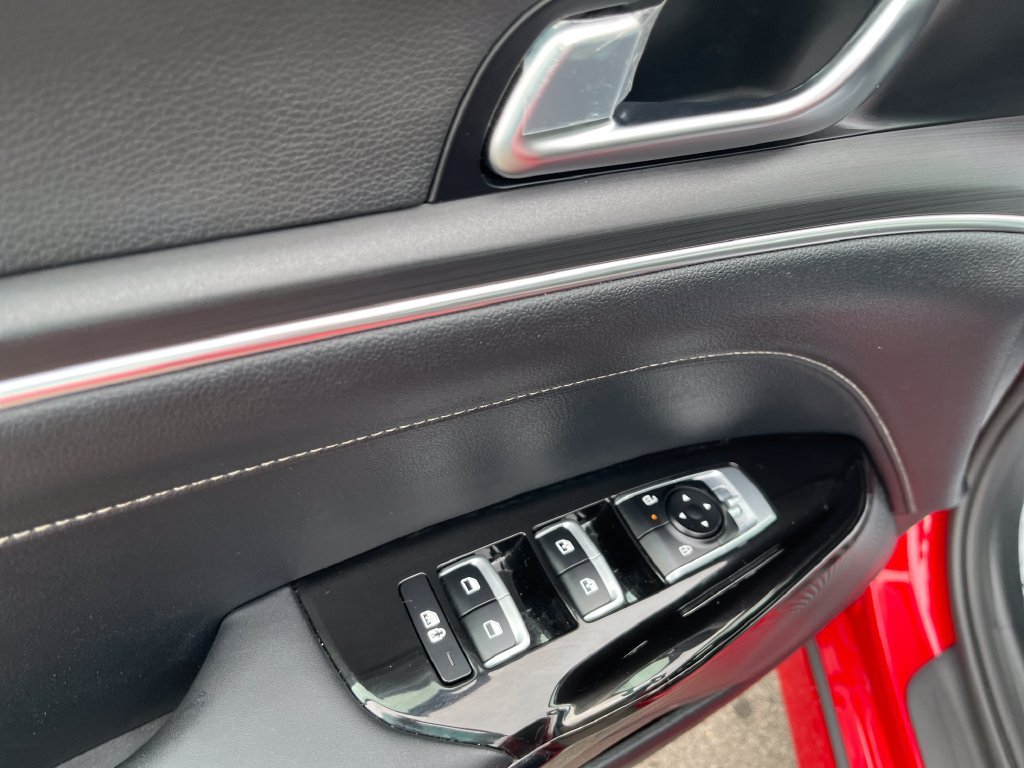 Used 2025 Red Kia GT-Line image 10