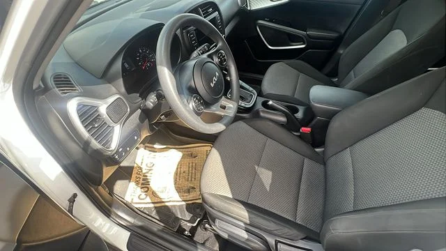 Certified Used 2022 White Kia LX image 17