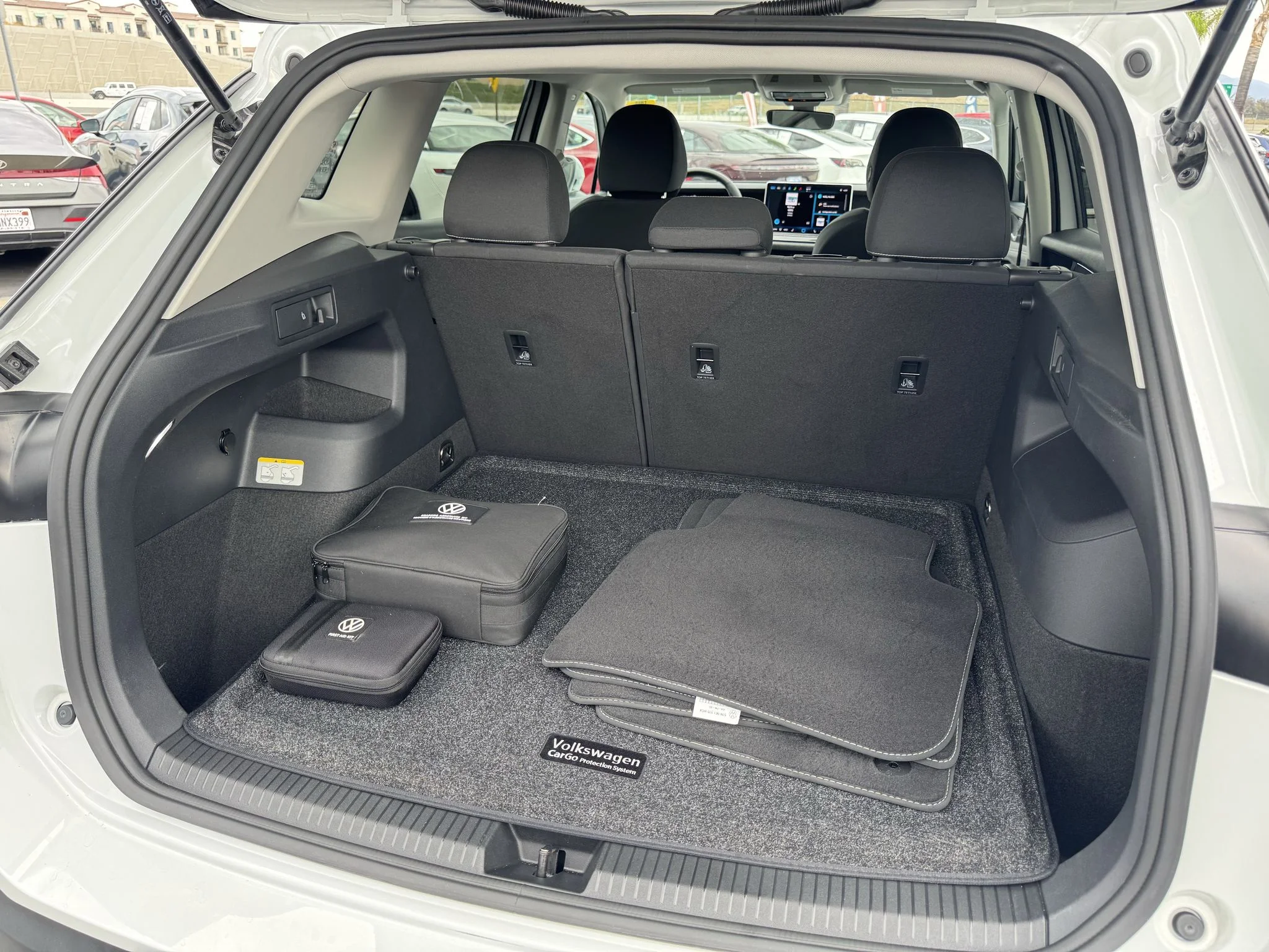 Certified Used 2025 Pure White Volkswagen S image 33
