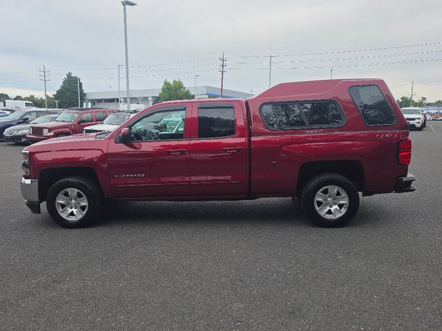 Used 2018 CAJUN RED TINTCOAT Chevrolet LT image 13