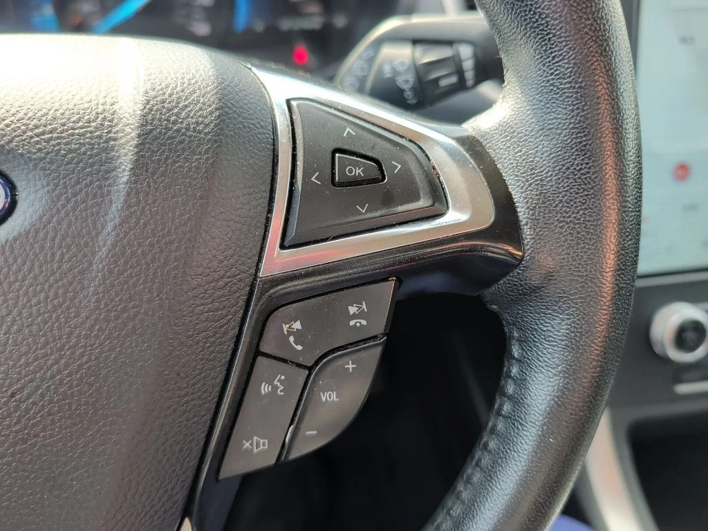 Certified Used 2024 Gray Ford SEL image 15