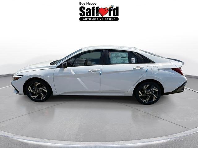 New 2025 White Hyundai SEL Sport image 4