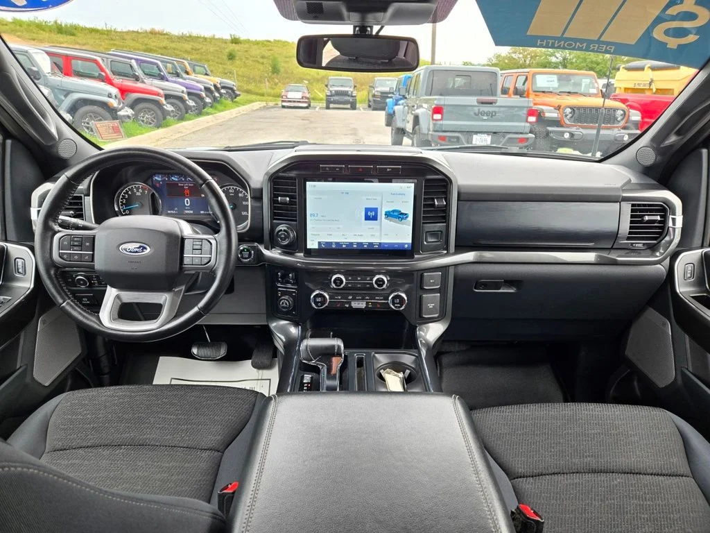 Used 2021 Gray Ford XLT image 16