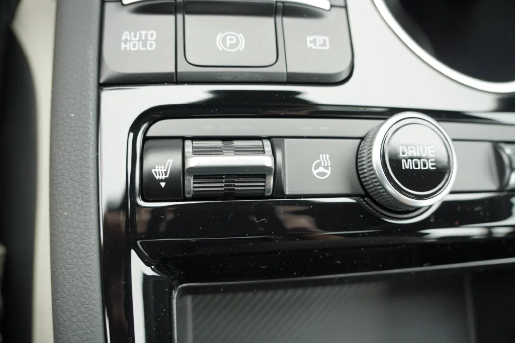 New 2027 Wolf Gray Kia GT-Line image 16