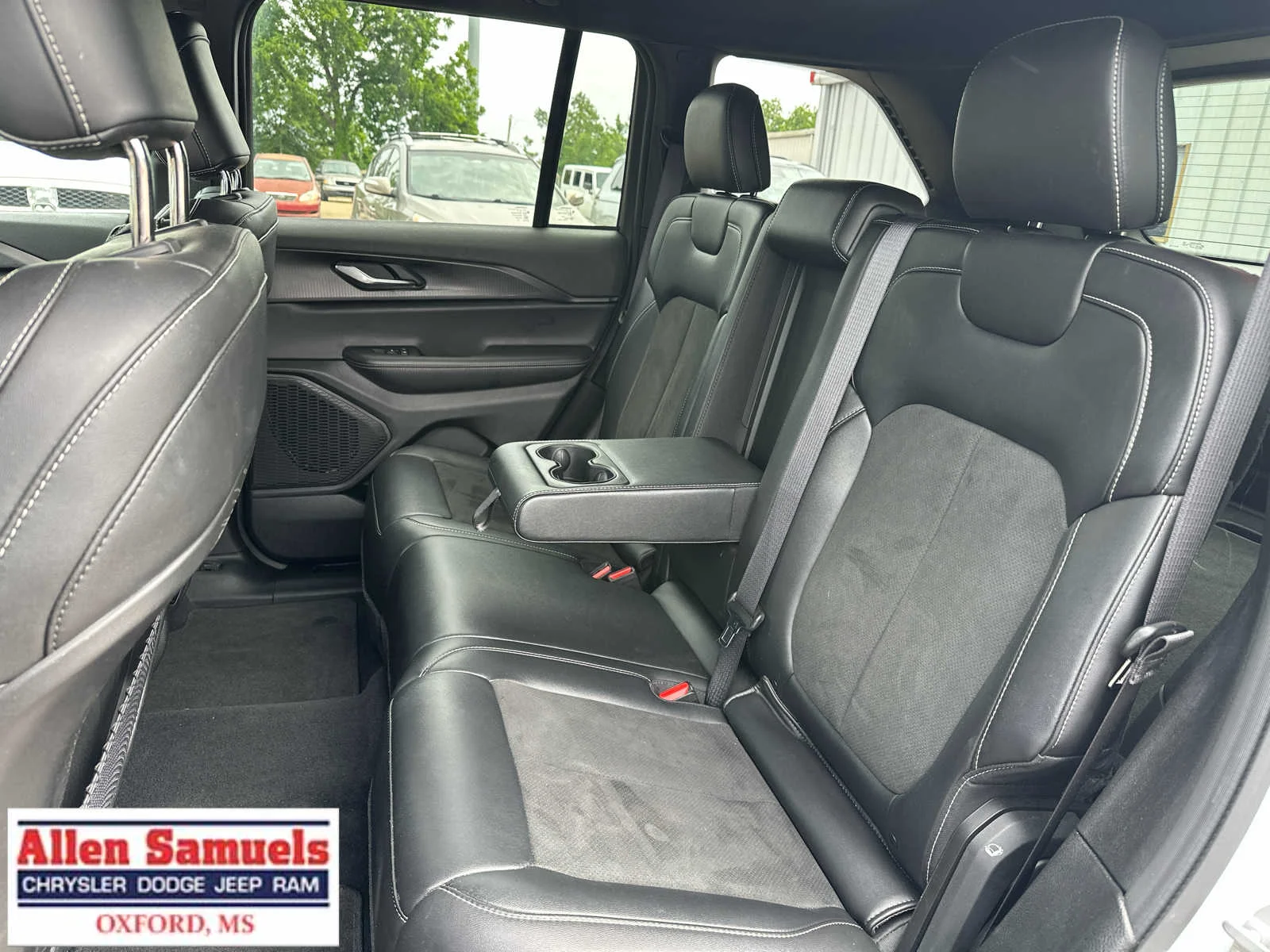 Used 2025 Bright White Clearcoat Jeep Altitude image 13