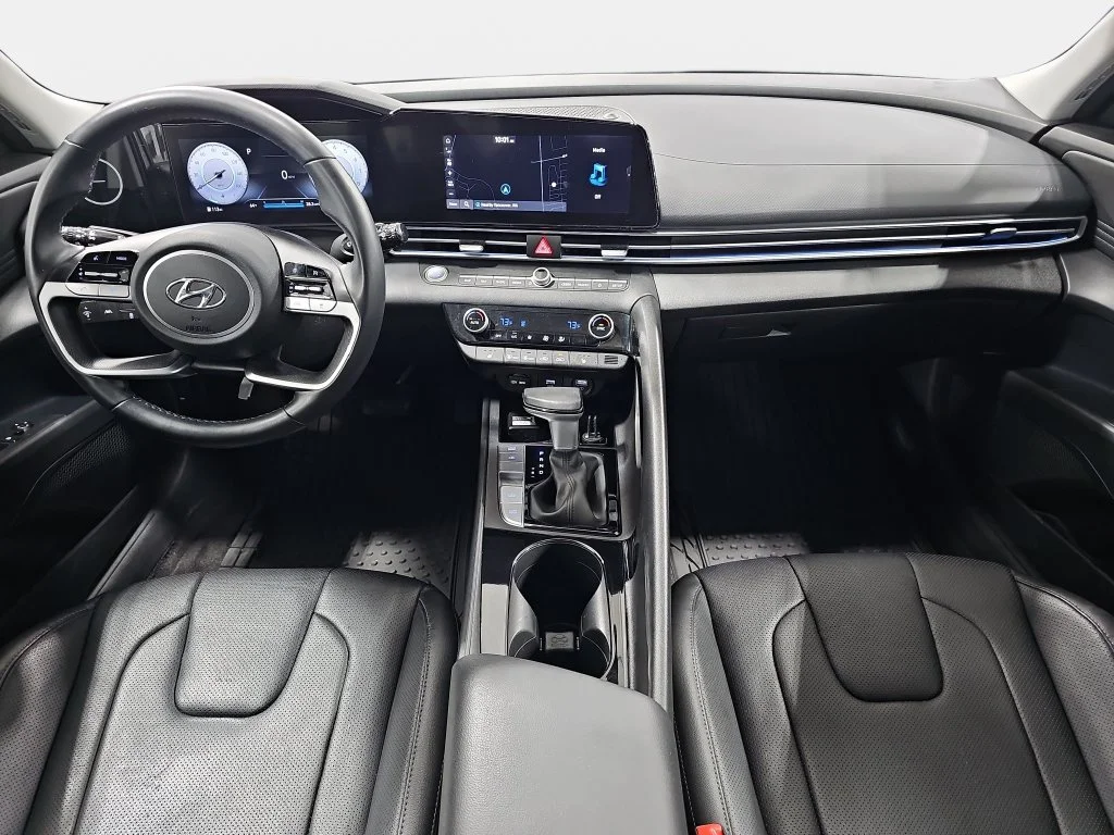 Used 2023 Silver Hyundai Limited image 10