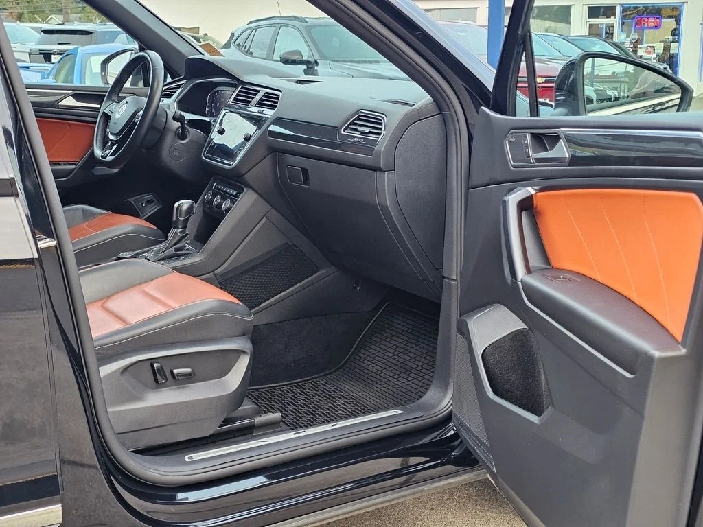 2021 Volkswagen Tiguan SEL Premium R-Line - Photo 13