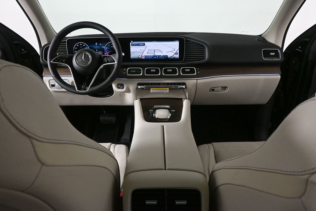 New 2026 Obsidian Black Metallic Mercedes-Benz GLE 450 image 17