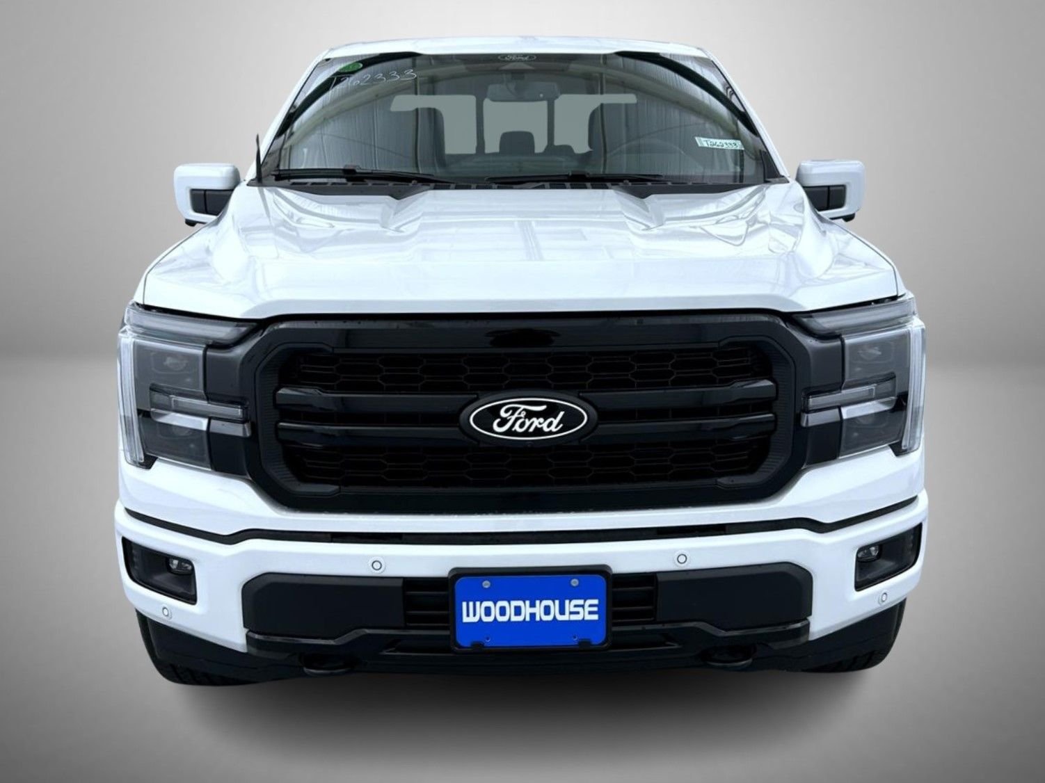 New 2026 Oxford White Ford Lariat image 2