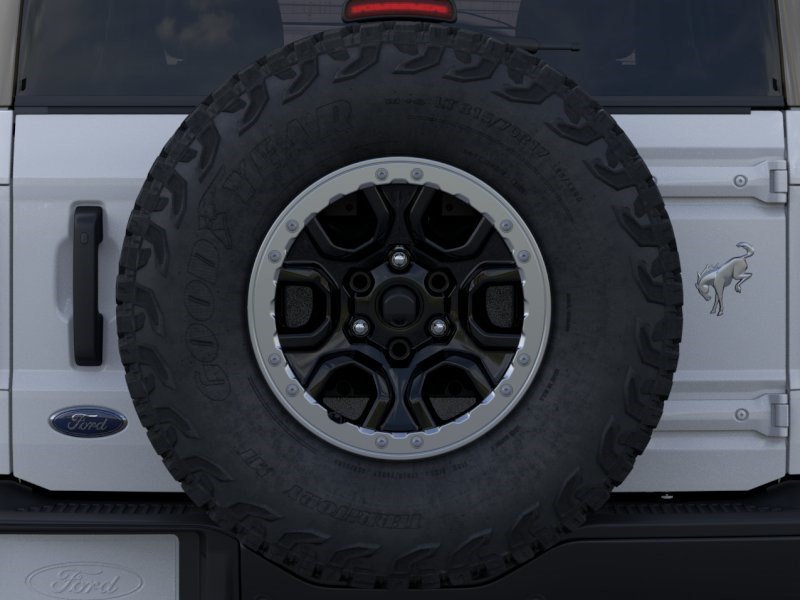 New 2026 Oxford White Ford Badlands image 24