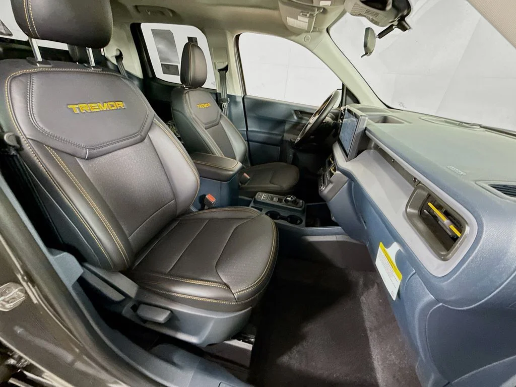 New 2026 Carbonized Gray Metallic Ford Tremor® image 30