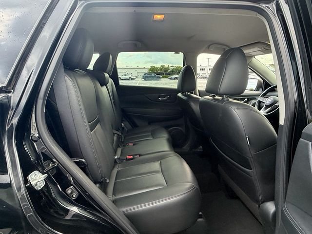 Used 2020 Black Nissan SL image 16