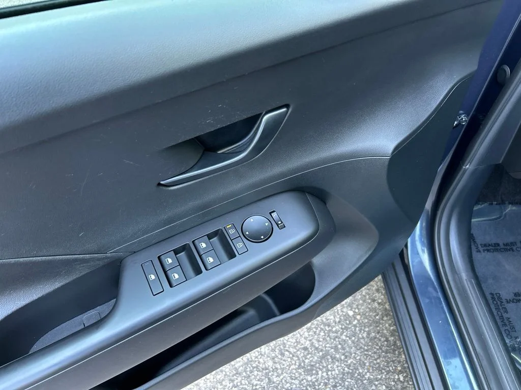 Used 2026 Blue Hyundai SEL Sport image 14