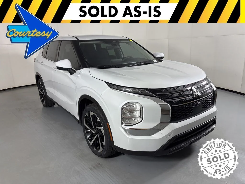 2022 Mitsubishi Outlander ES