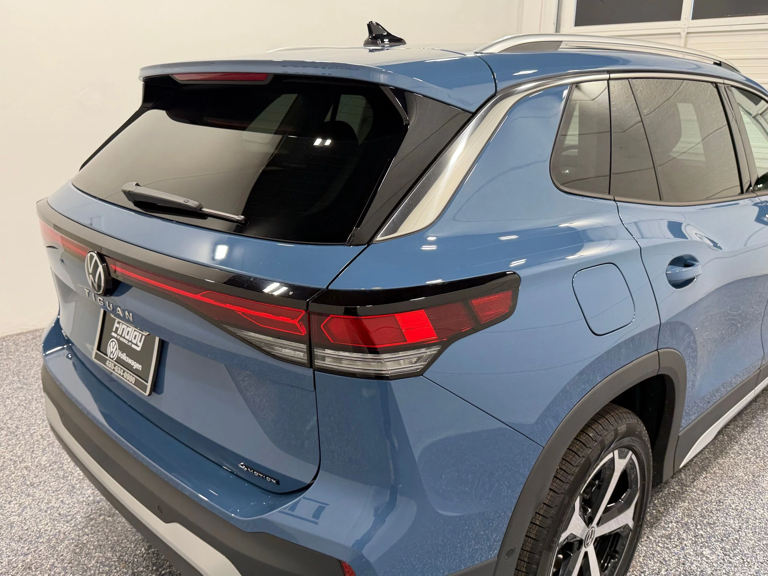 New 2026 Blue Volkswagen SE image 17