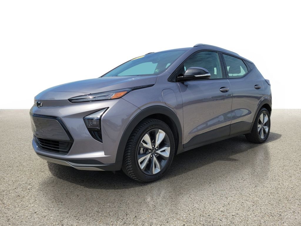 Used 2023 Chevrolet Bolt EUV LT with VIN 1G1FY6S05P4136039 for sale in Muskegon, MI