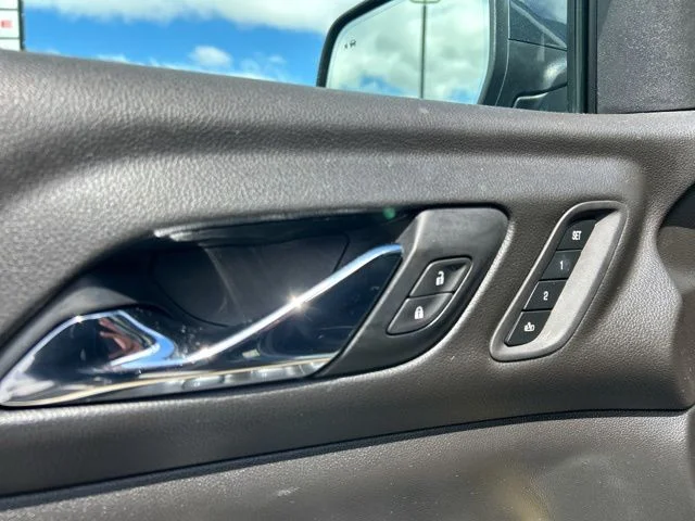 Used 2019 Blue GMC Denali image 32