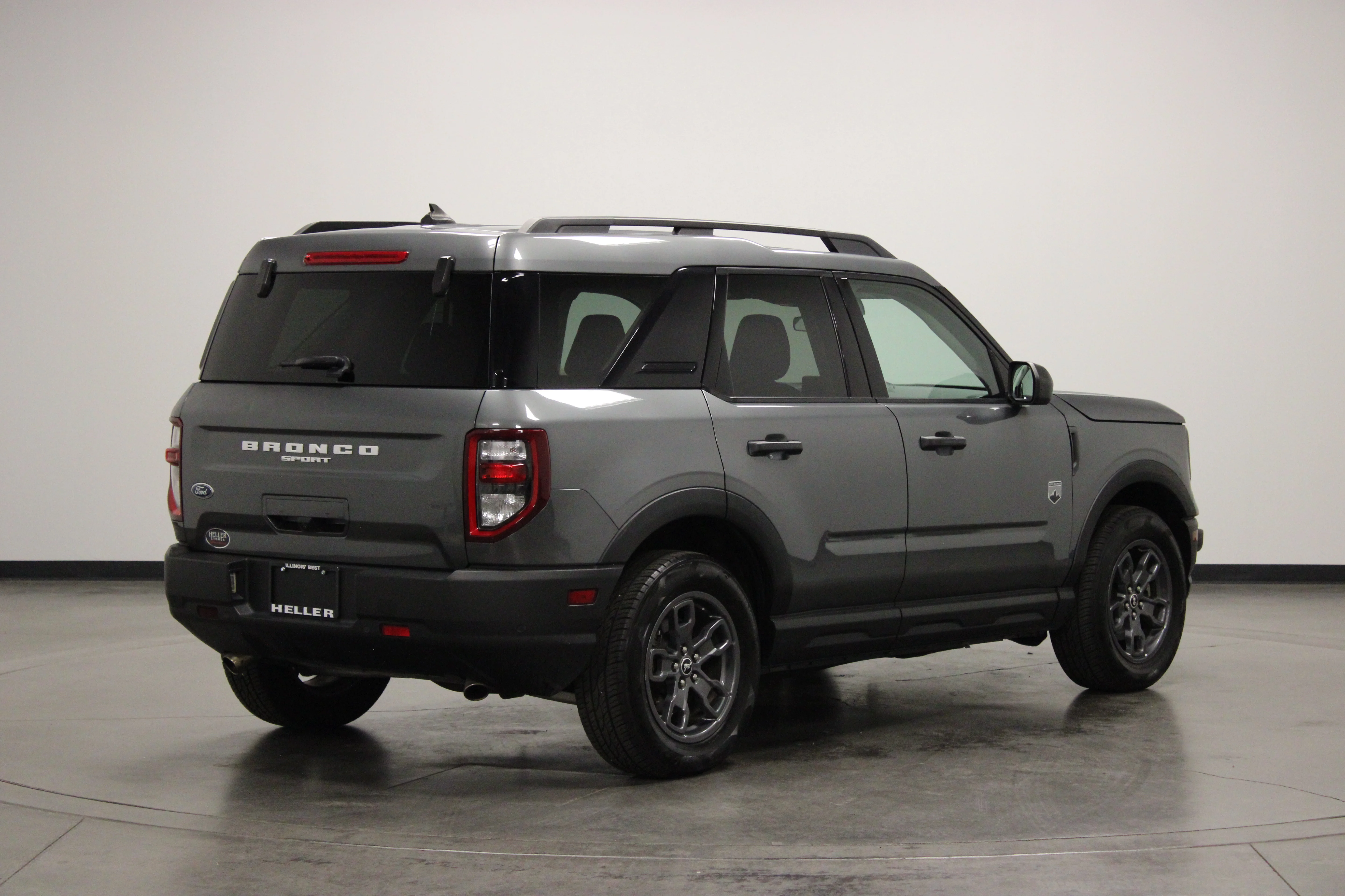 Used 2024 Gray Metallic Ford Big Bend image 8