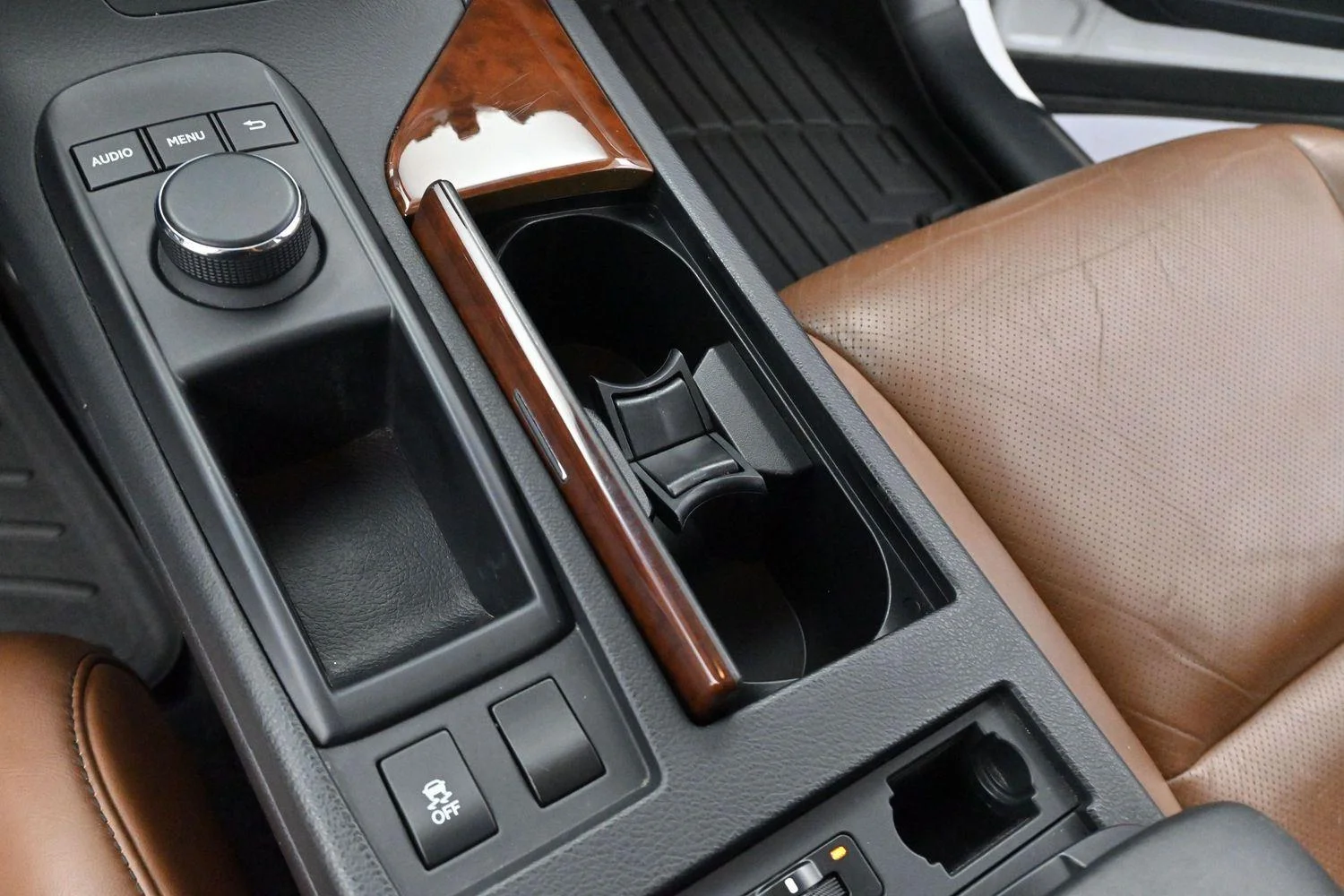 Used 2015 Starfire Pearl Lexus FWD image 18
