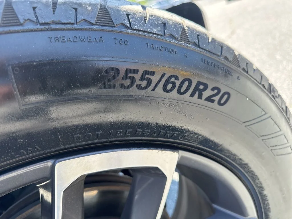 Used 2024 Green Jeep Sport S 4xe image 32