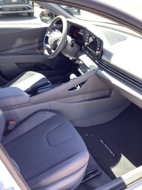New 2026 White Pearl Hyundai SEL Sport image 19