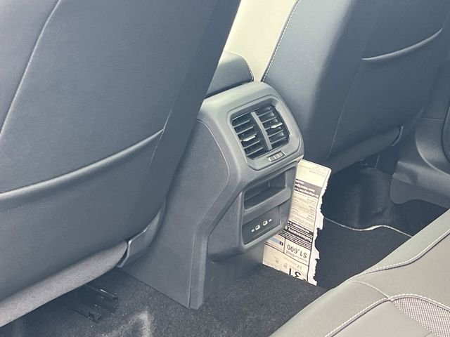 New 2026 Silver Volkswagen 1.5T SE image 23