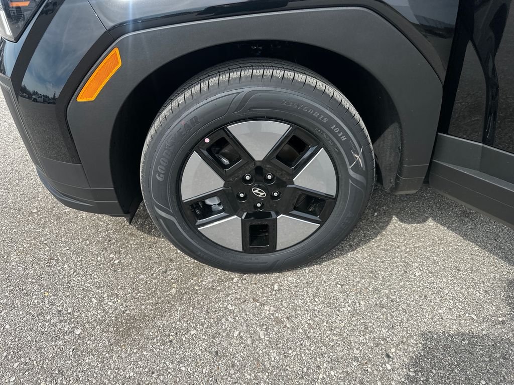 New 2026 Black Hyundai SE image 10