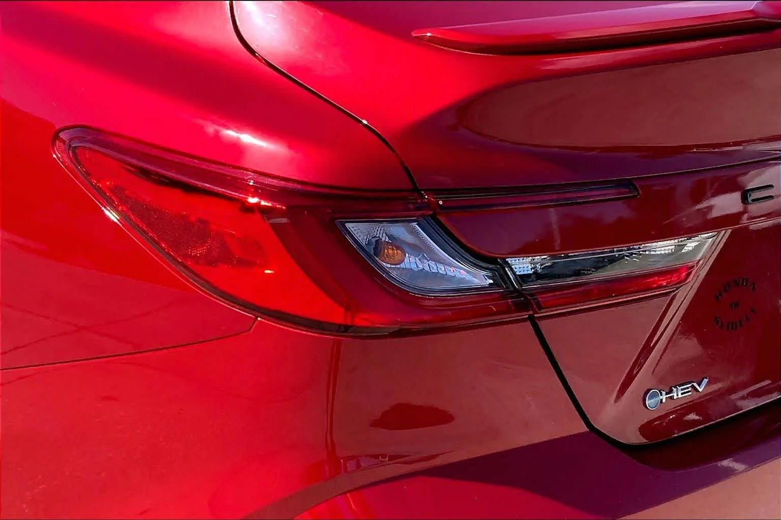 2025 Toyota Camry SE - Photo 28
